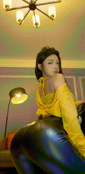 【快手】希希酱紫 7 快手第一美臀  凹凸户型 半透紧身裤