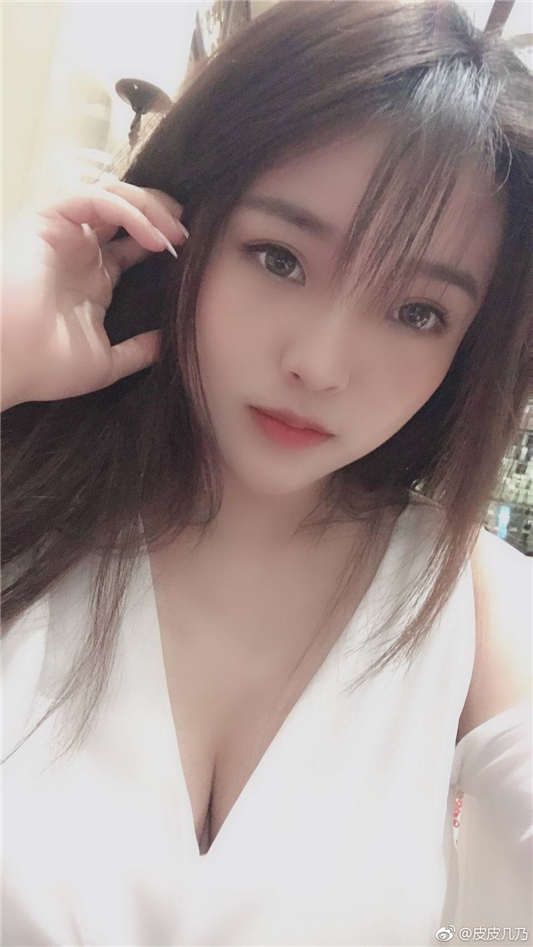 微博巨R网红@小奶包 尺度视图无修正合集[52P+35V/416MB]