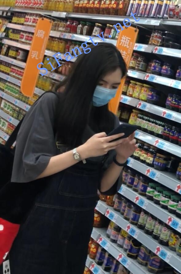 134543qynp74r77775nlpr.jpg