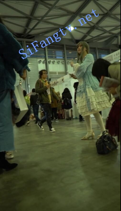 【首发CD】华尔兹2019漫展系列31-蓝裙白丝洛丽塔内裤也蓝