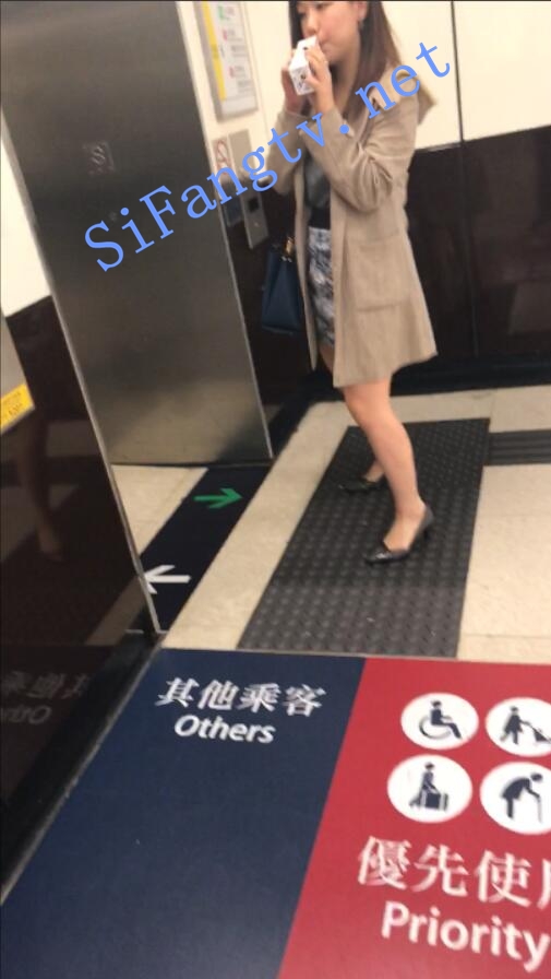 213334js1mgssqghsmjnnj.jpg