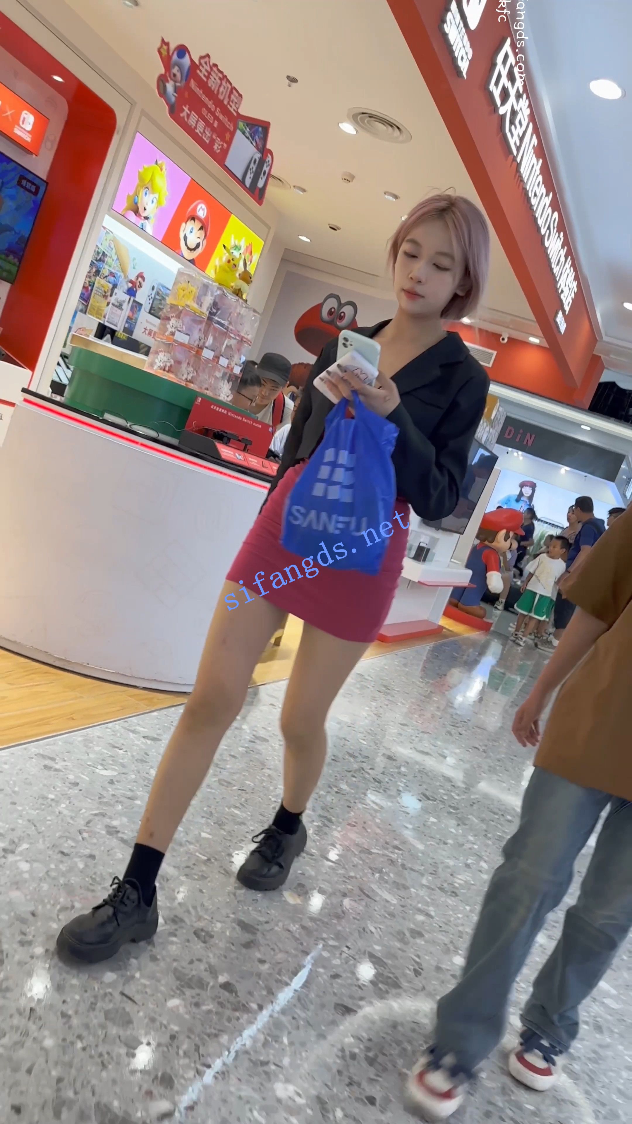 【KFC】包臀裙学生妹着急回家·黑色内内前后CD