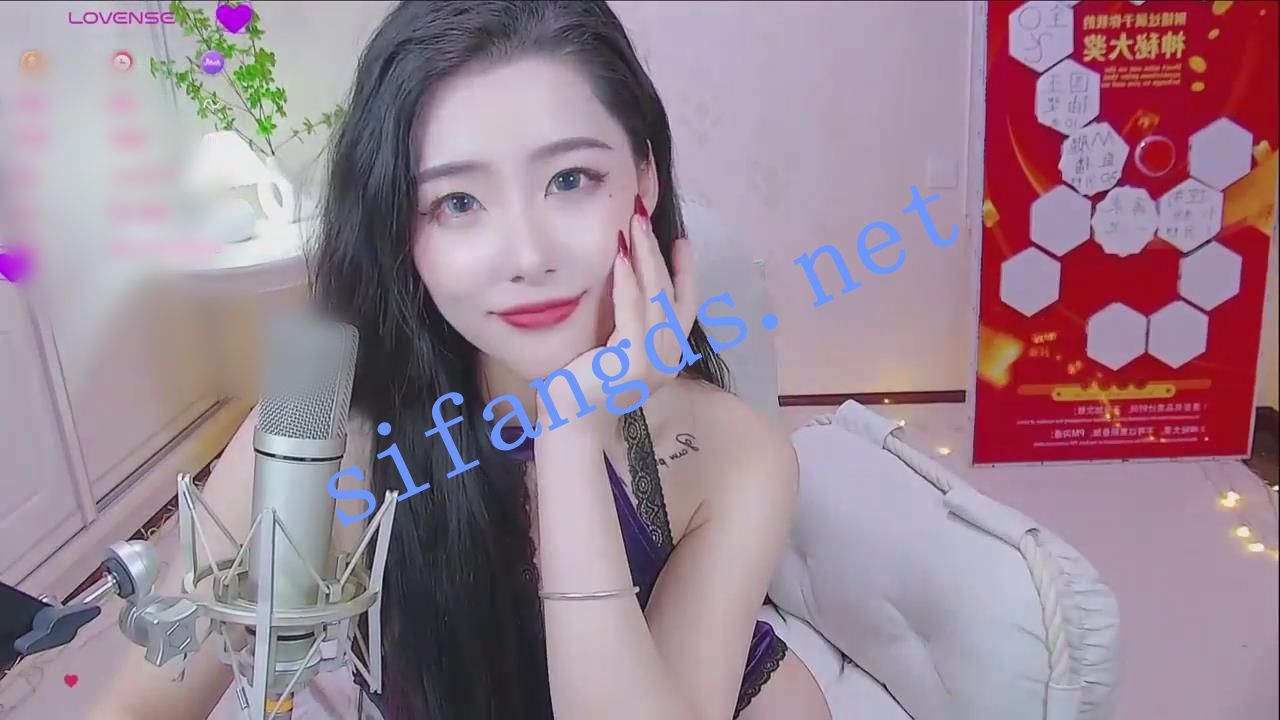 【Stripchat】ST国内美女LuckyStarYou 近期多场露点大秀！