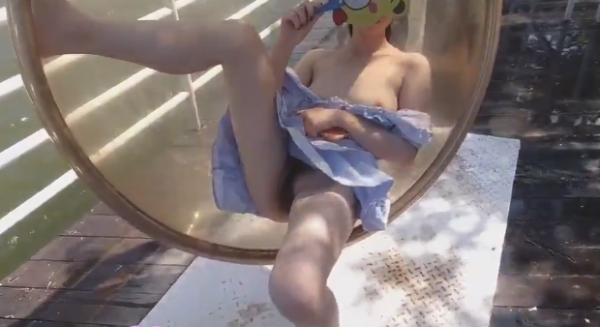 推特极品福利姬美女 妮妮柠檬酱 大尺度户外露出视频福利