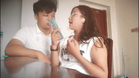 ：˚❤️⁎⁺ 相亲认识的小姐姐，额头饱满超可爱的眼镜妹，你侬我侬，床上滚烫运动！