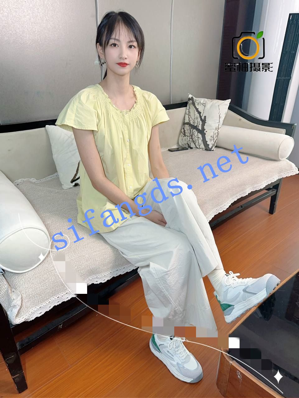 蜜柚摄影(1)，颜值素人开发8套付费福利
