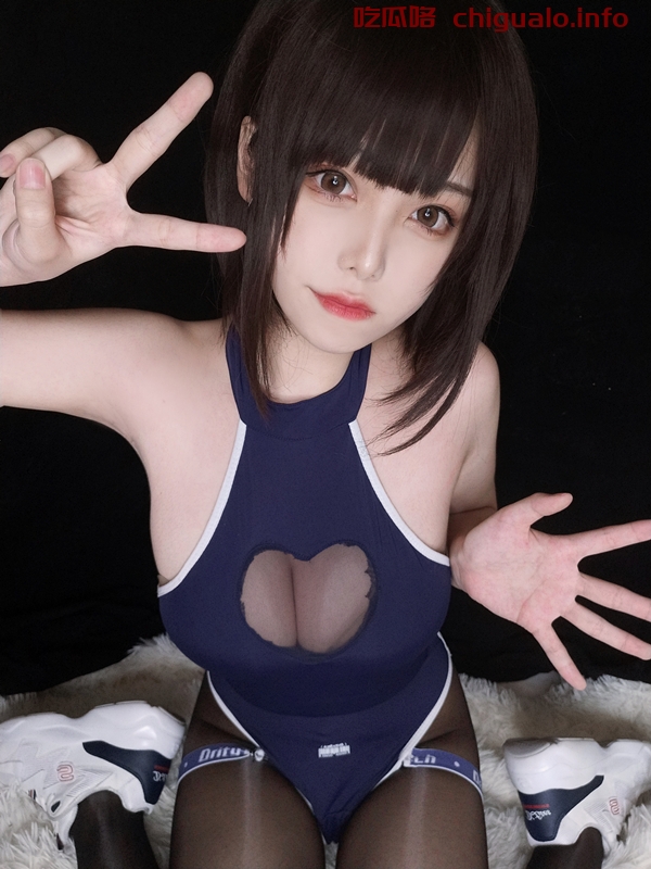 萌系小姐姐蜜汁猫裘 – 水着 [34P/287MB]