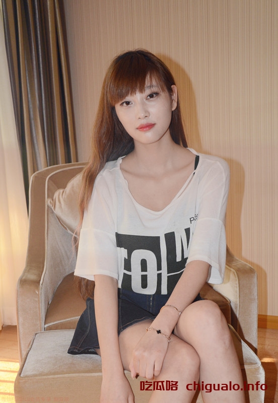 国模顾欣欣(杨晨晨sugar)2015.07.25大尺度私拍套图[104P/1.04G]