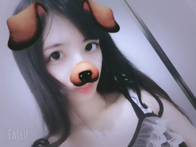 笔芯app官方版 | 湿湿来吃 – 喜欢这套衣服吗？ 视频图包 [19P+1V]