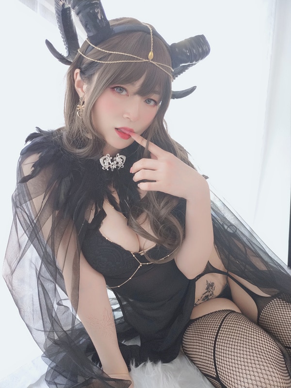 自购白银黑山魅魔套!【50p/1v】-福利花园