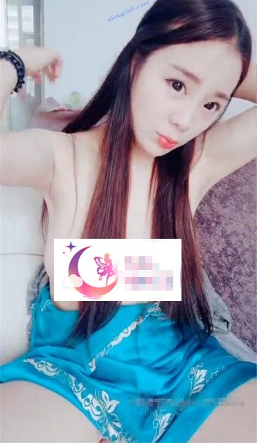 高颜-精选-女神漂亮肤白身材好 【小狸猫】跳蛋紫薇 尿尿秀