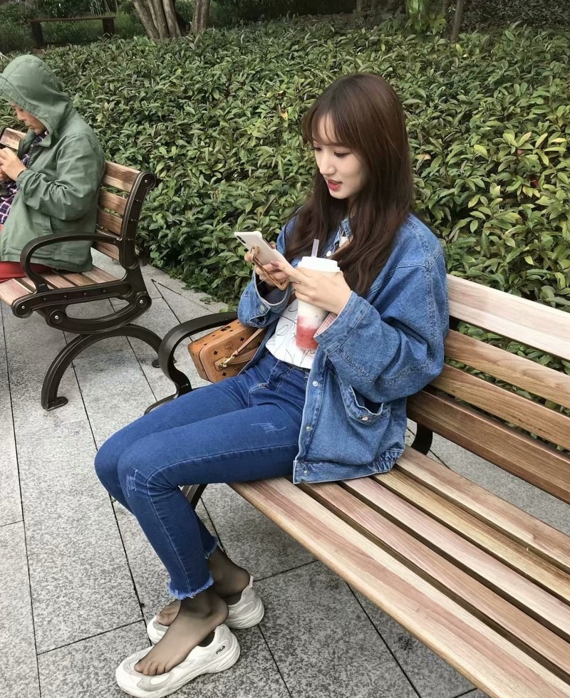 lustforlive丝足控大爱10部合集[238P/38V]