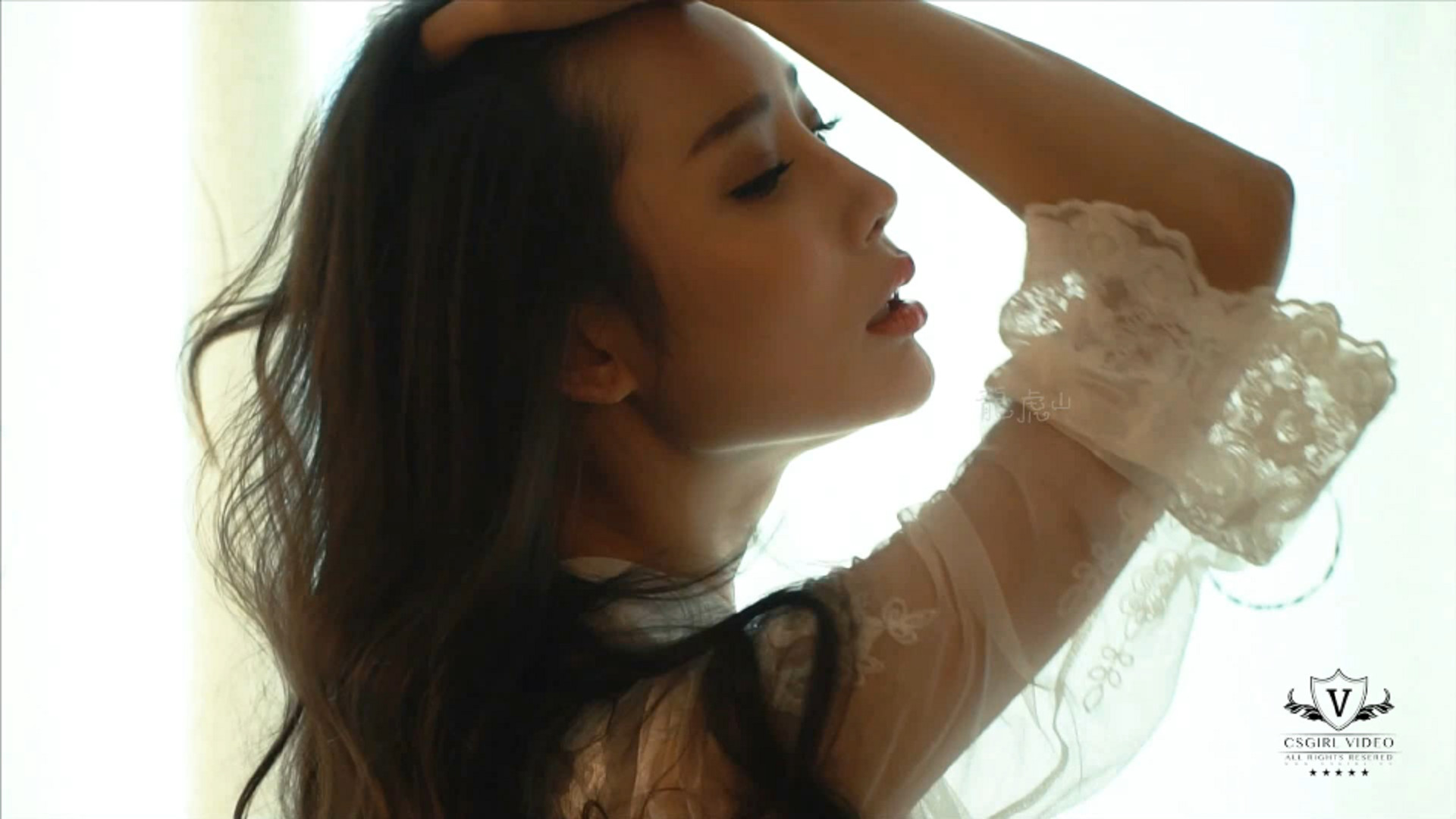 CSgirl(纯涩)劲爆网红写真视频资源摄影师王涛全套 –晗予（1V）-好赞福利