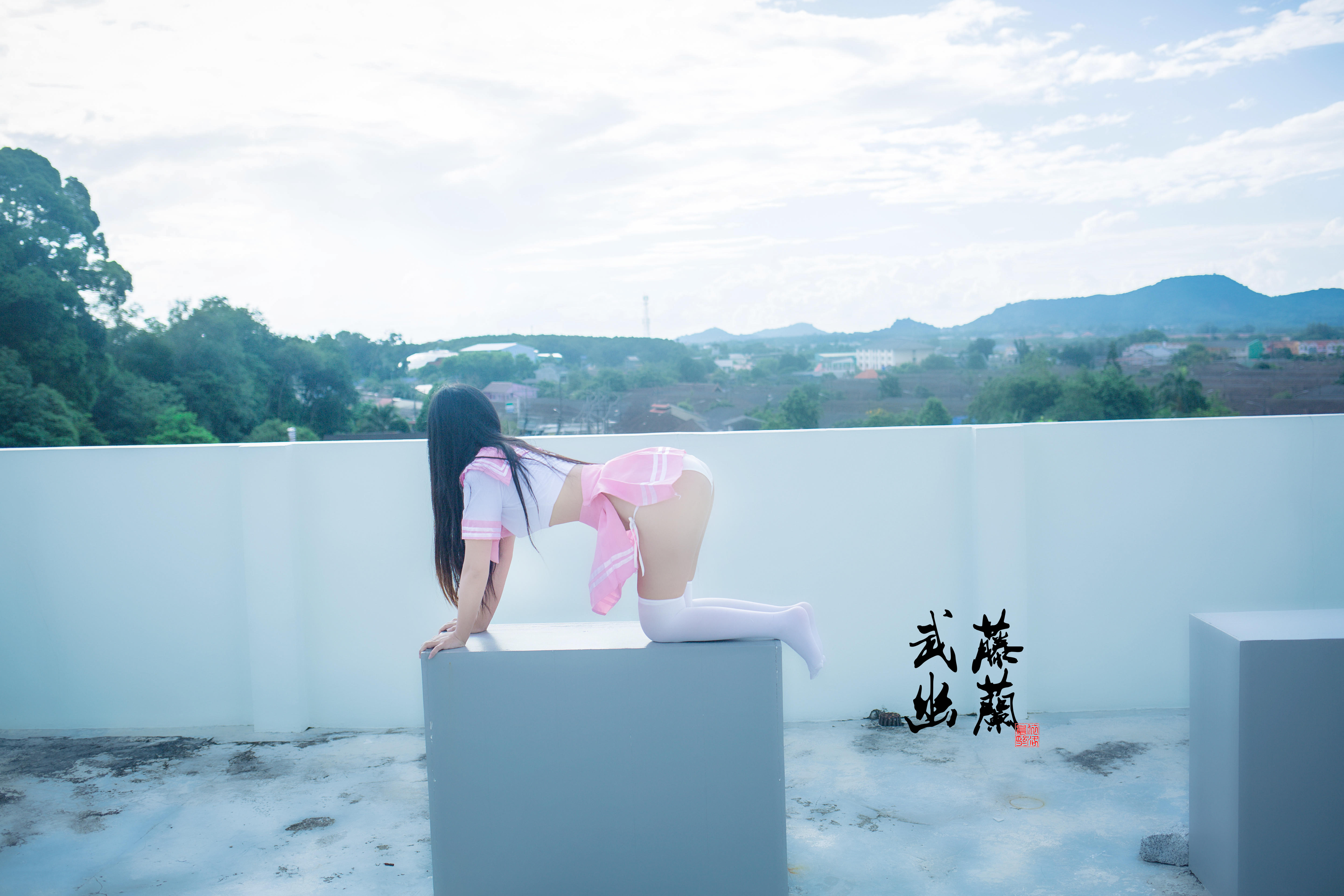 原创作品社区微博网红少女 武藤幽兰之制服白丝控 图包视频-聚合福利