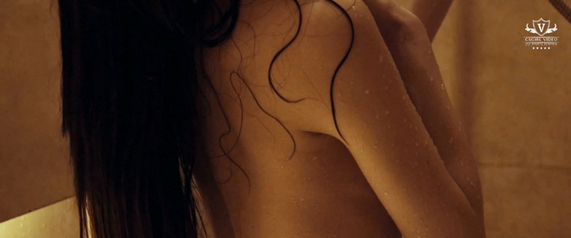 CSgirl(纯涩)劲爆网红写真视频资源摄影师王涛全套 –梦心玥（3V）-好赞福利