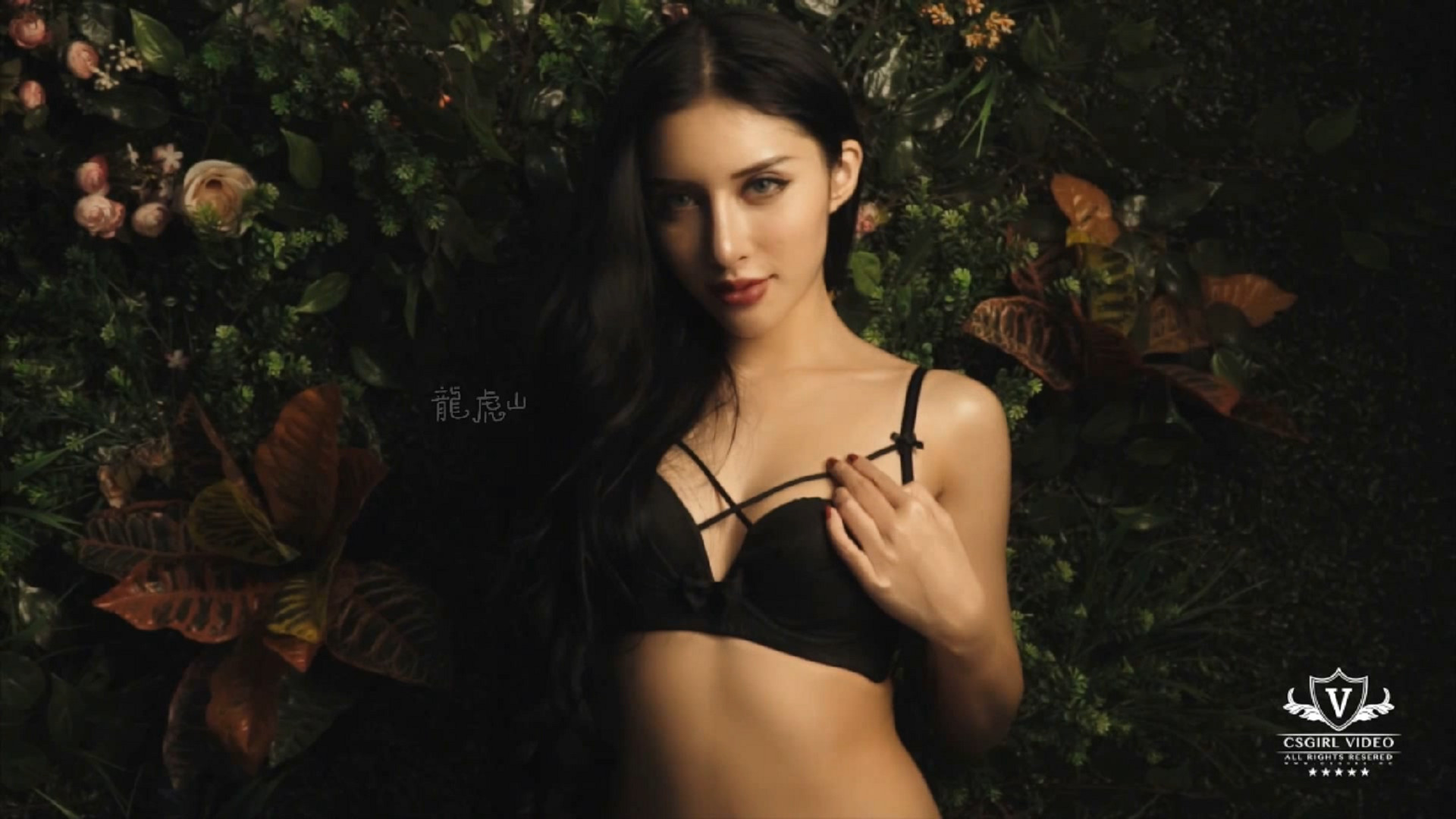 CSgirl(纯涩)劲爆网红写真视频资源摄影师王涛全套 –陈美琳（1V）