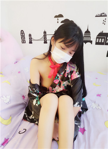 网红少女@w棉尾兔几w 之和风姬[23P+3V/220MB]