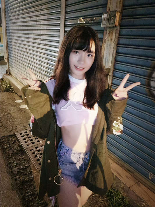 网络收集高职抖音妹套图视频自拍[15P/1V/572MB]