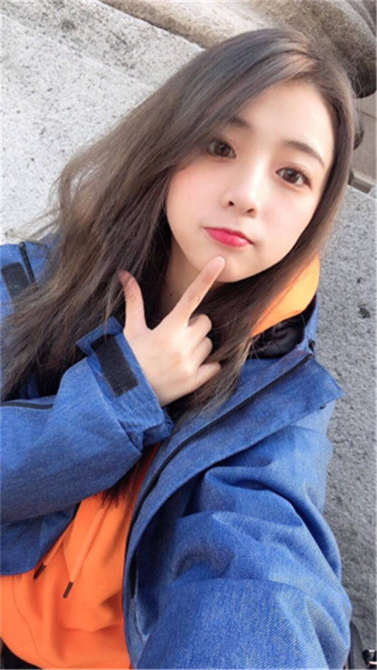 台湾Youtuber「硬汉兄弟」黄包包和女友「闪亮亮」自拍流出高清完整版[2V/95MB]