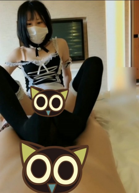 網紅押尾貓初涉愛的禁區 完美露臉