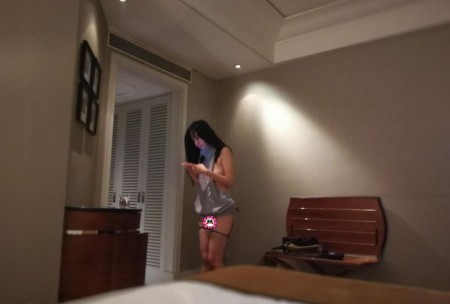 【门事件】知名Up主runa酱Coser酒店援教事件 清纯美女换各式制服和土豪激情啪啪无水印原版