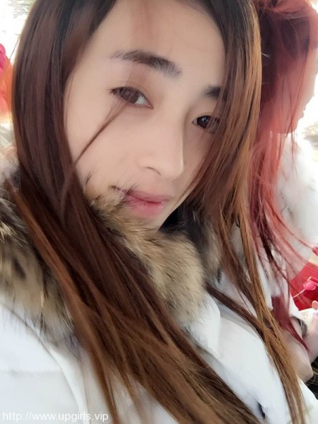 美女设计师和长D小男友视频流出 1V