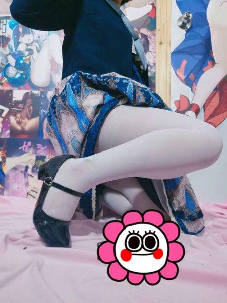 三寸萝莉4月最新会员vip福利资源视频图片包合集全套