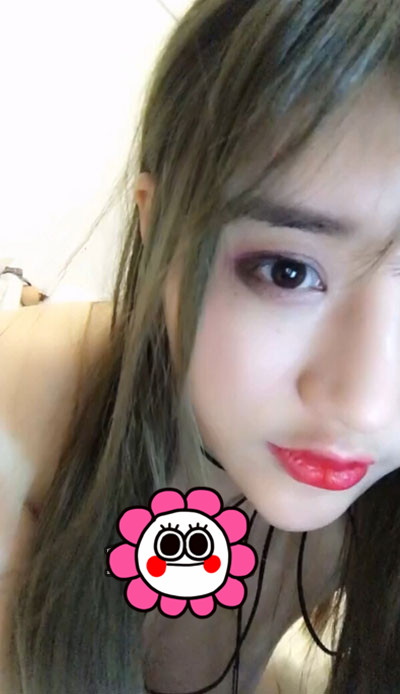 酷似李小璐的主播xh就是kkkkk啊热舞有惑直播视频