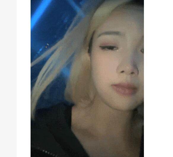 成都小美女，夜晚街头吃喝玩乐一条龙，【瘦不下来的欢小姐】，几瓶啤酒助兴，跟男友激情啪啪
