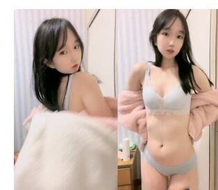 【小悦宝】校花学妹~!清纯学生服~掰穴特写~新道具自慰