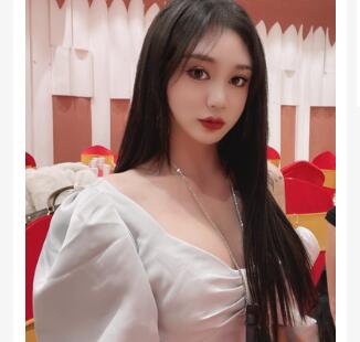 名妖对决❤️-TS 冉冉·粥粥 ❤️·。冉冉：妹妹想要什么呀，艹小骚逼是吗，骚货你竟然喷了 粥粥：艹我，我好难受~~~