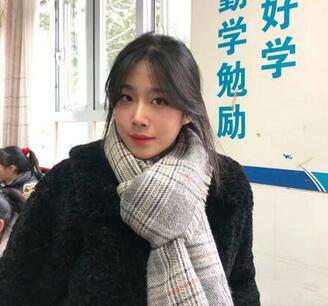 私房一月最新流出❤️魔手☛外购极品厕拍《艺校极品学生妹》(同学)3