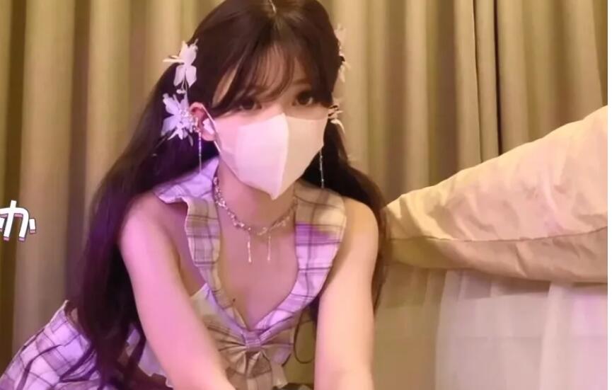 ✅小仙女自我调教✅极品粉嫩小姐姐〖酥酥〗白丝JK骚女儿双具玩弄