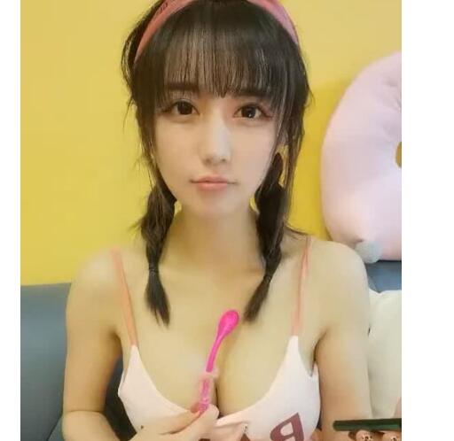 童颜巨乳女主播清水美奈小奶猫直播视频福利秀三小时资源