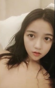 极品美女小丸子尺度福利视频 1V