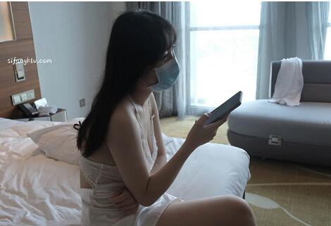 南航空乘全裸八字奶高清玩奶4k视频[MP4/7.12G]