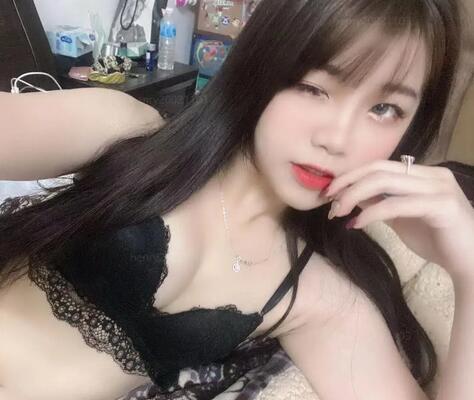 IG網紅牙套妹