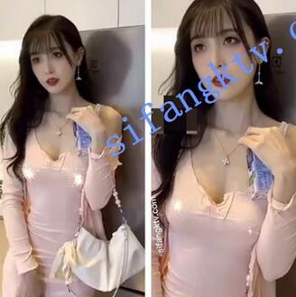 【秀人重磅】人气女神【林星澜】最新花絮 无内撅起PP 乳头