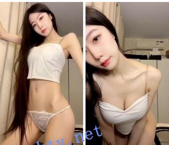 ❤️八月未央露脸跳舞诱惑，洗澡道具紫薇模拟啪啪啪