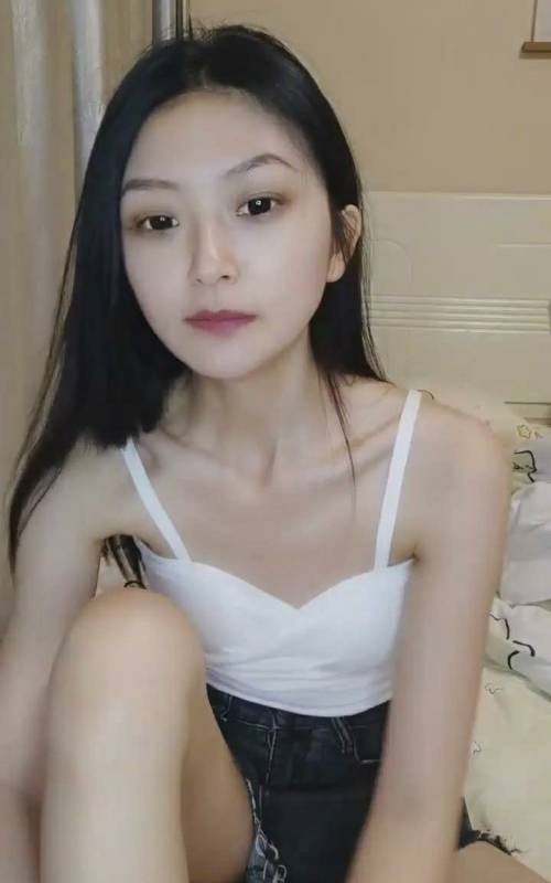 甜美系学妹 调教大一舞蹈生视频 [3v/1.18G]
