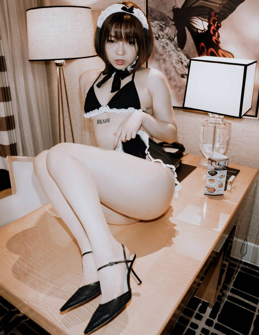 JVID-雅捷钟点女仆 [206P+1V+1.05G]