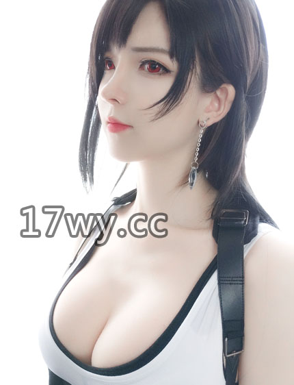 极品coser一小央泽福利图包资源之蒂法cosplay